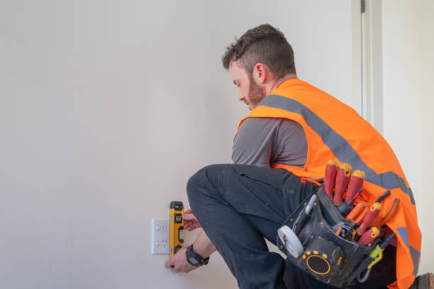 Best Affordable Emergency Electrician  in Hudson Oaks, TX